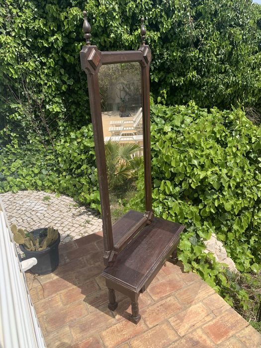 Conjunto Penteadeira/ Toucador/Comoda c/espelho e 2 mesas de cabeceira