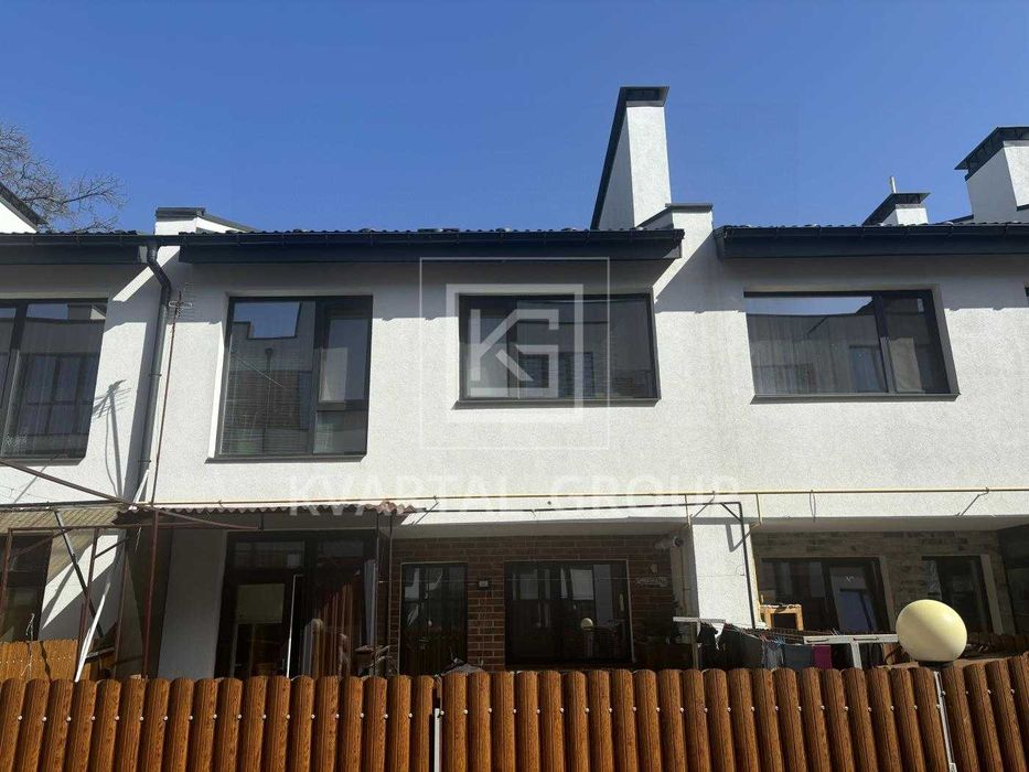 БЕЗ КОМІСІЇ! ТаунХаус з ремонтом і меблями. ТОП локація