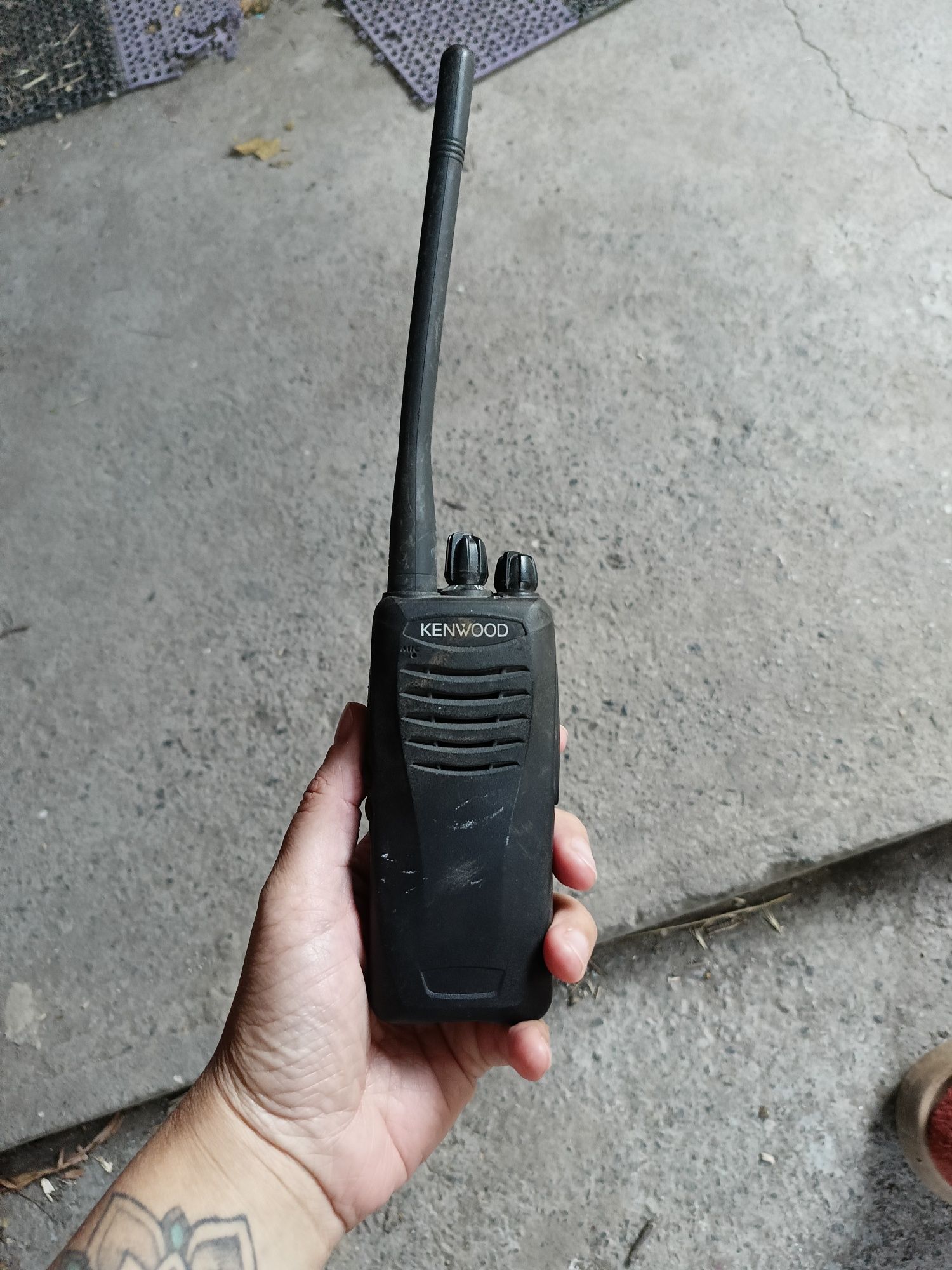Продам портативні рації Kenwood TK-3407M2