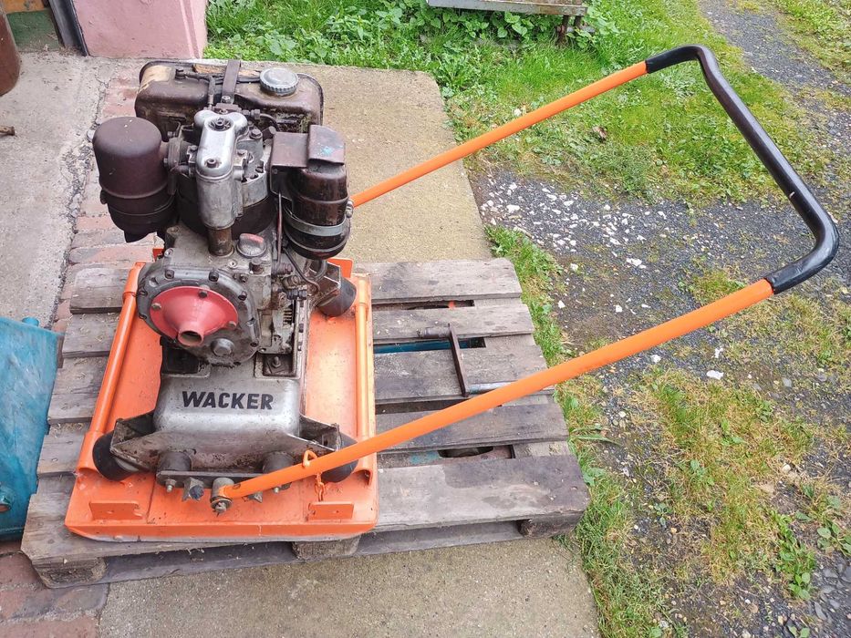 Zagęszczarka wacker silnik hartz diesel 200kg