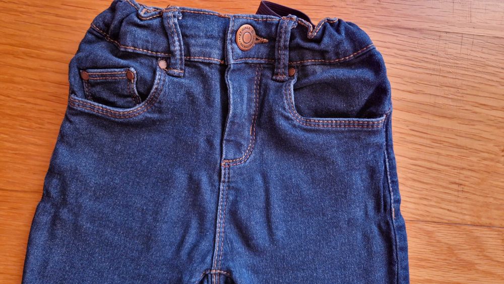 Calças de ganga de Menina Tamanho 2/3 Anos