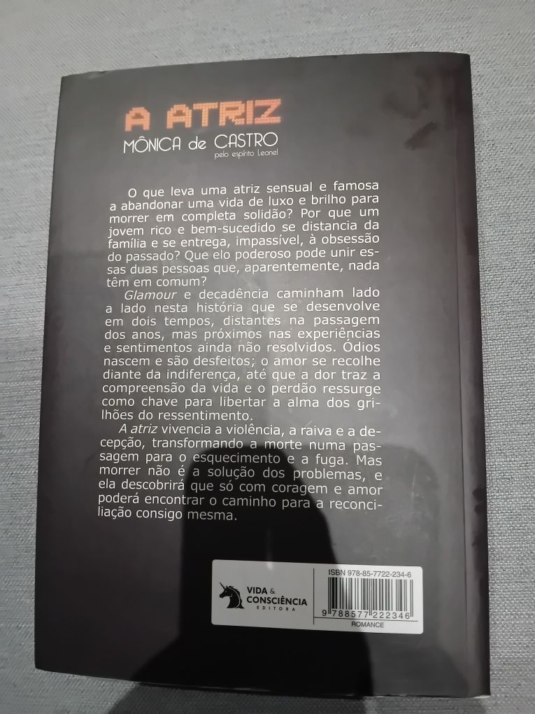 A Atriz • Mónica de Castro (Romance Espírita)