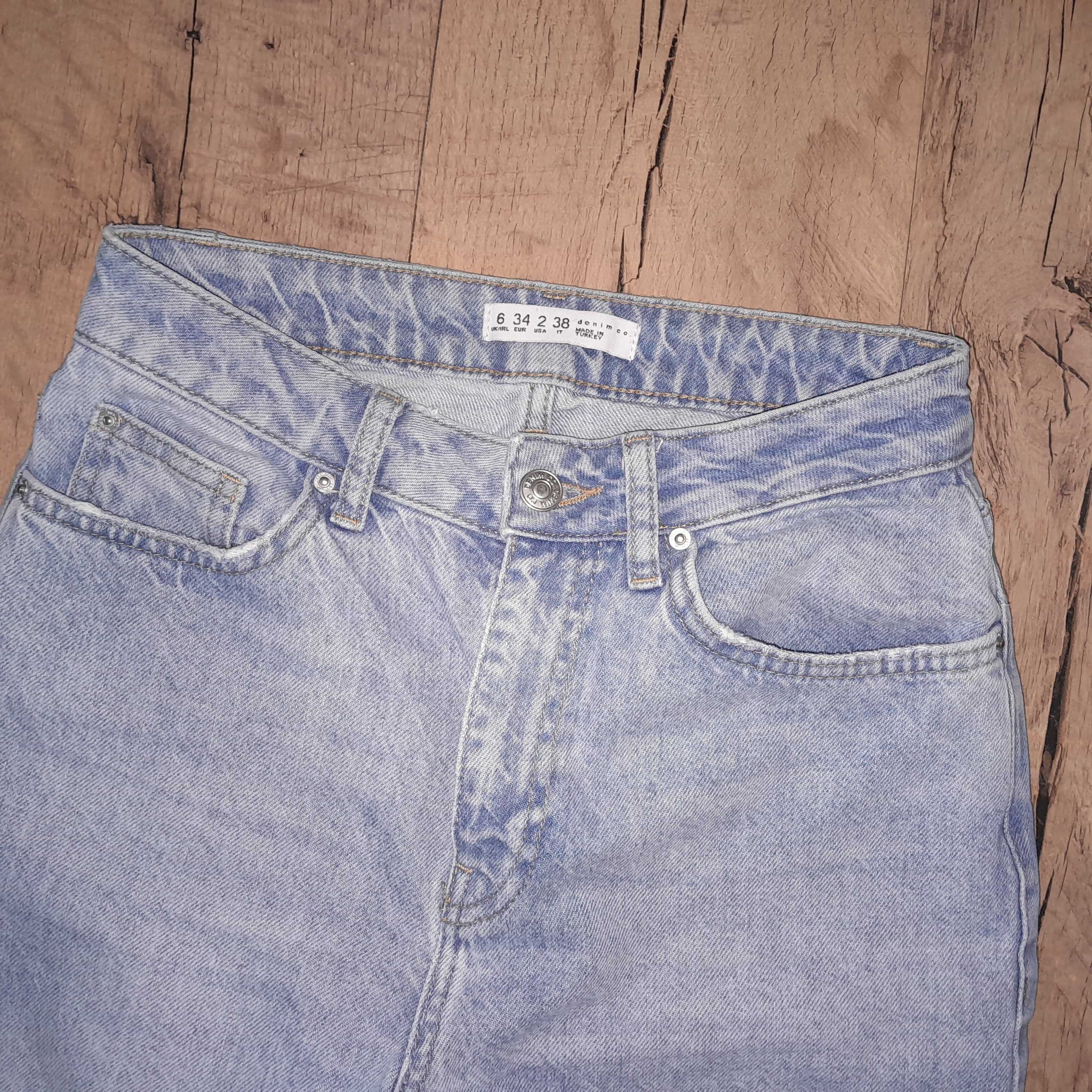 Niebieskie jeansy Denim Co. XS dziury