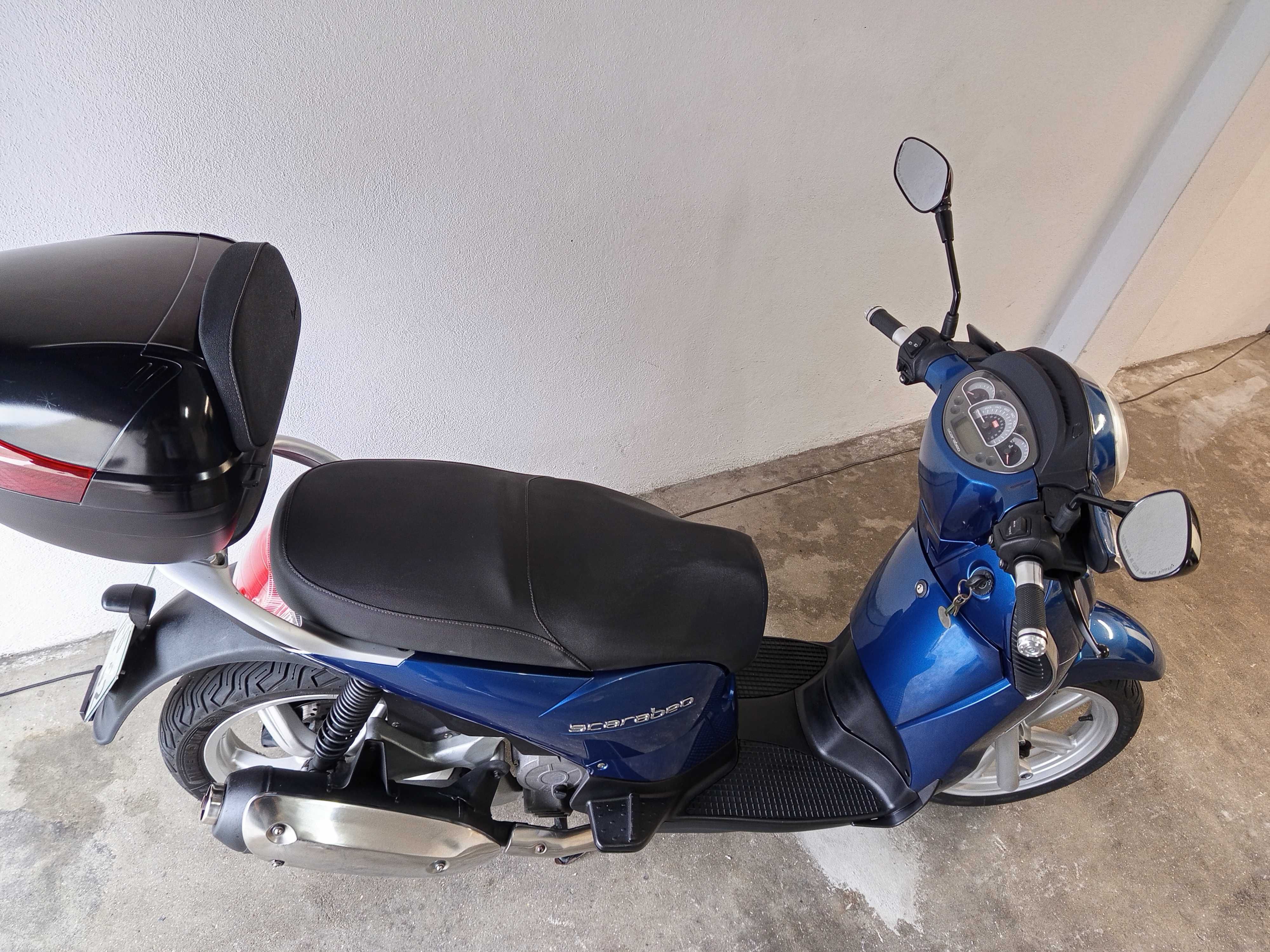 Aprilia scarabeo 125cc(excelente estado)