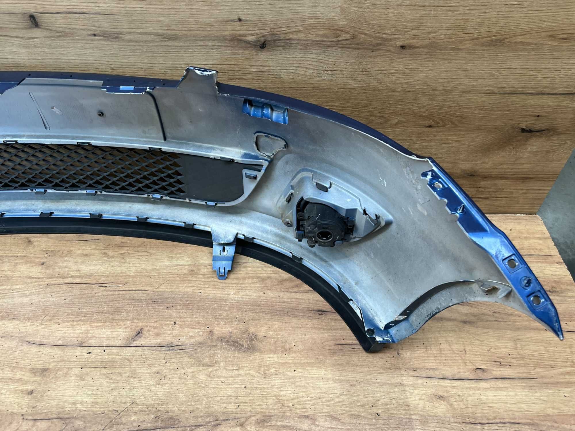 Zderzak przedni Ford Fiesta Mk6 lift kolor 44