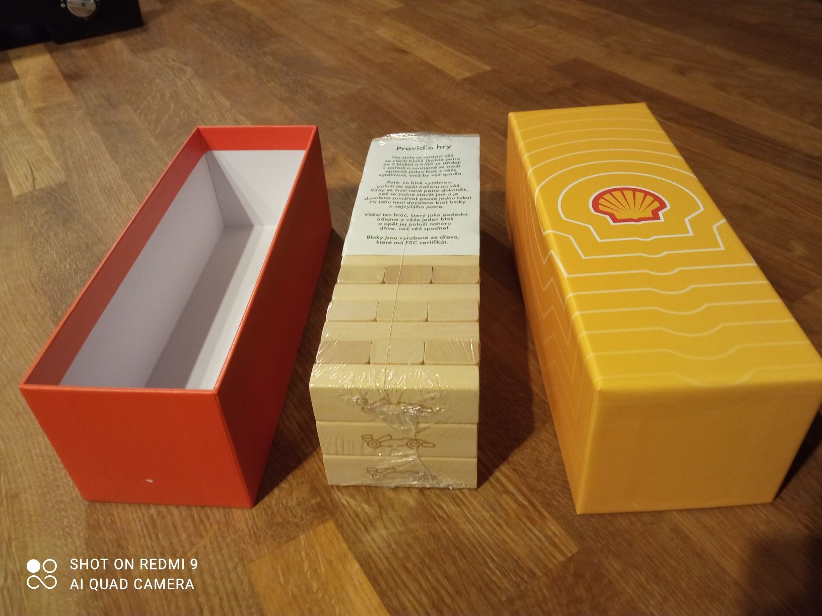 Klocki drewniane typu Jenga, opakowanie Shell, wzory na klockach