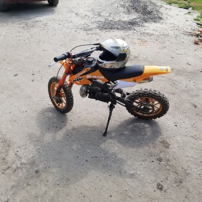 Продам дитячий бензиновий мотоцикл