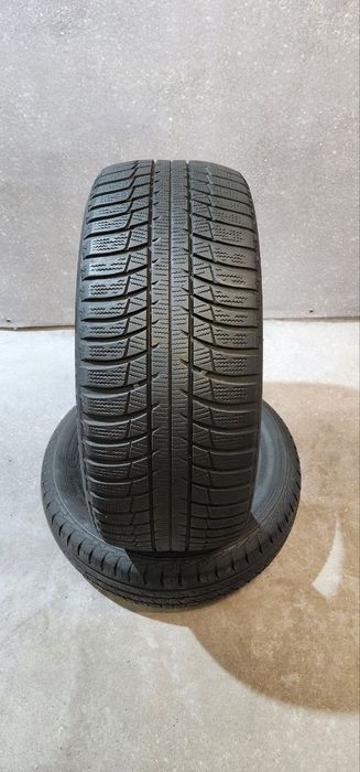 225.50.17 Bridgestone Blizzak LM001 2шт