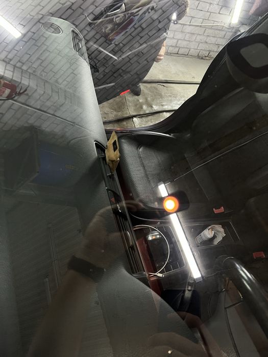 Полірування лобового скла ,полировка лобового стекла