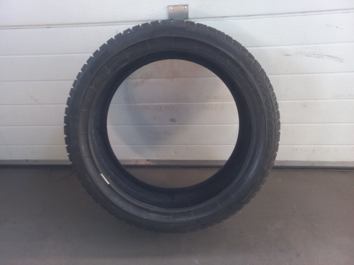 Opony zimowe Pirelli 225/40/19 93H - RUN FLAT