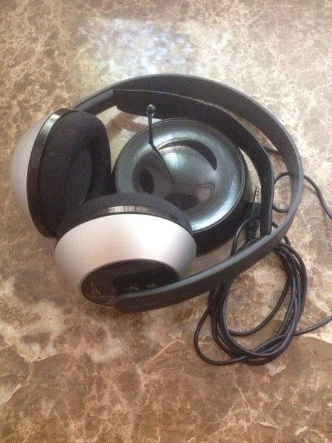Наушники Philips