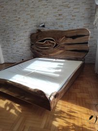 Łóżko lewitujące 200x200 orzech włoski, żywica epoksydowa