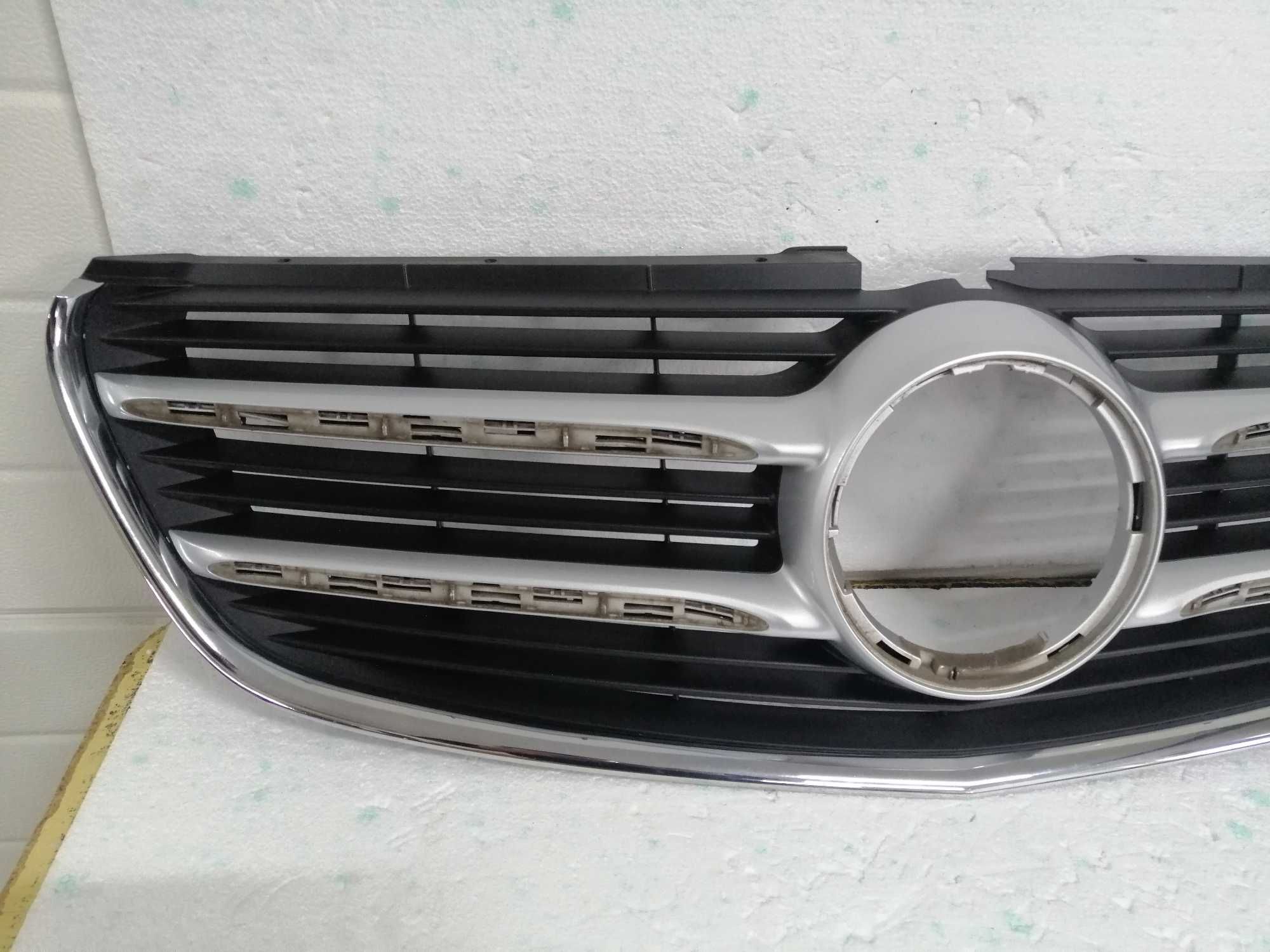 Grill atrapa Mercedes Vito V-Klasa W447 A447.880.0283