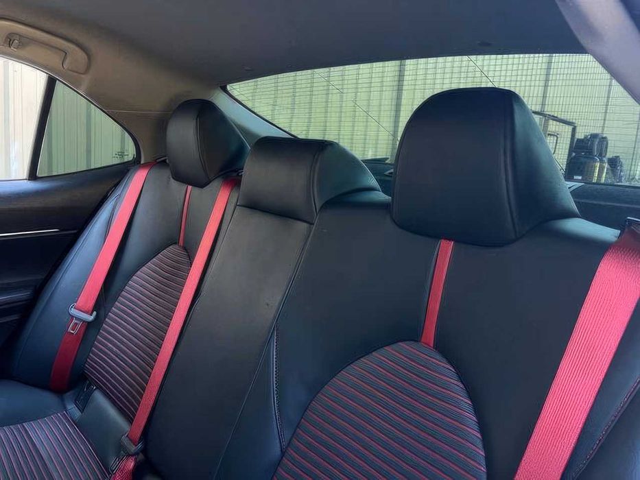 Toyota Camry TRD      2020