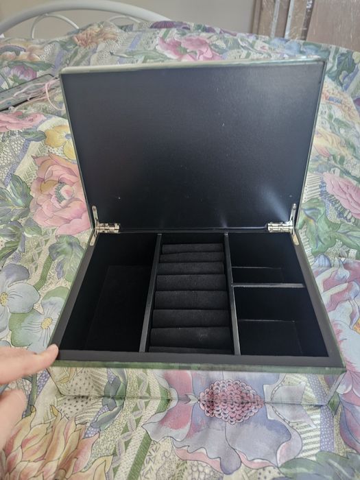 Szkatuła na biżuterie Home&You Lustrzana szkatułka Brillianto pudełko