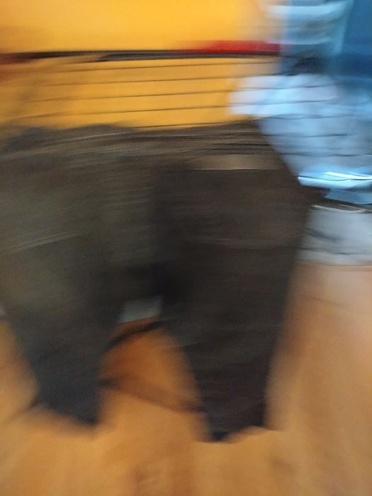 Wrangler czarny jeans 34/30