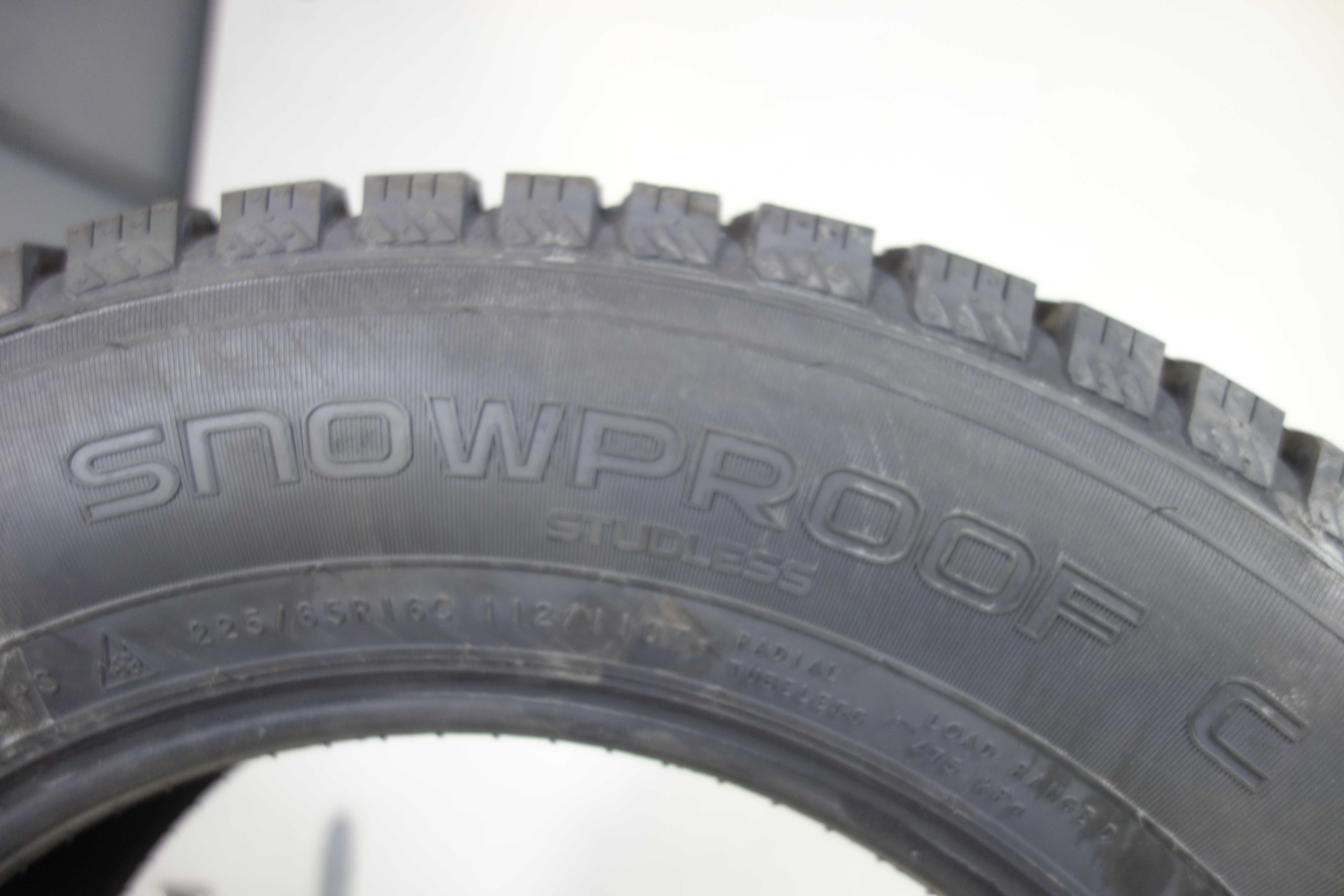 NOWE Opony zimowe 225/65/16C - NOKIAN Snow Proof C
