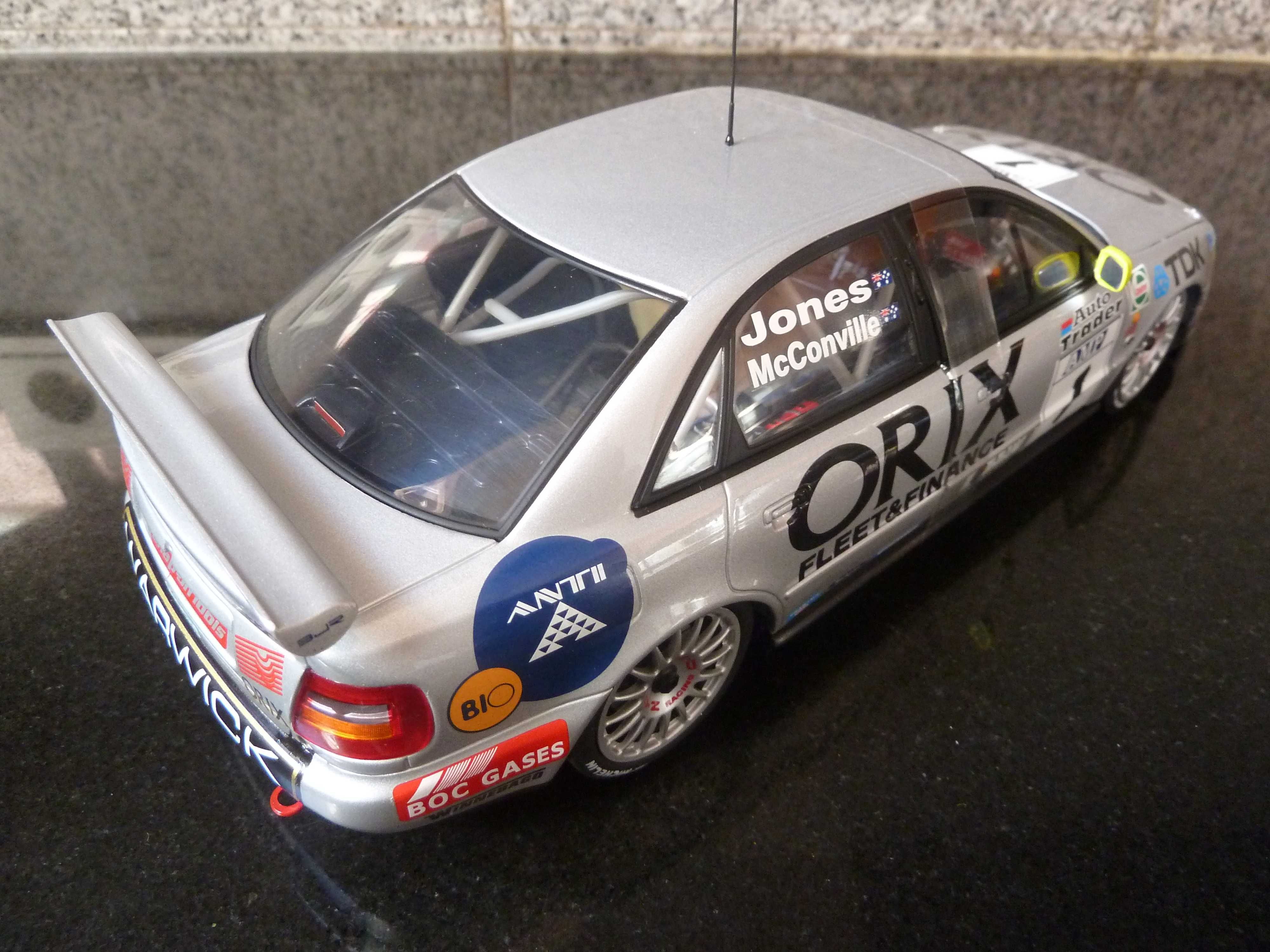 1:18 UT, Audi A4, Orix, 1998, AutoArt, Minichamps