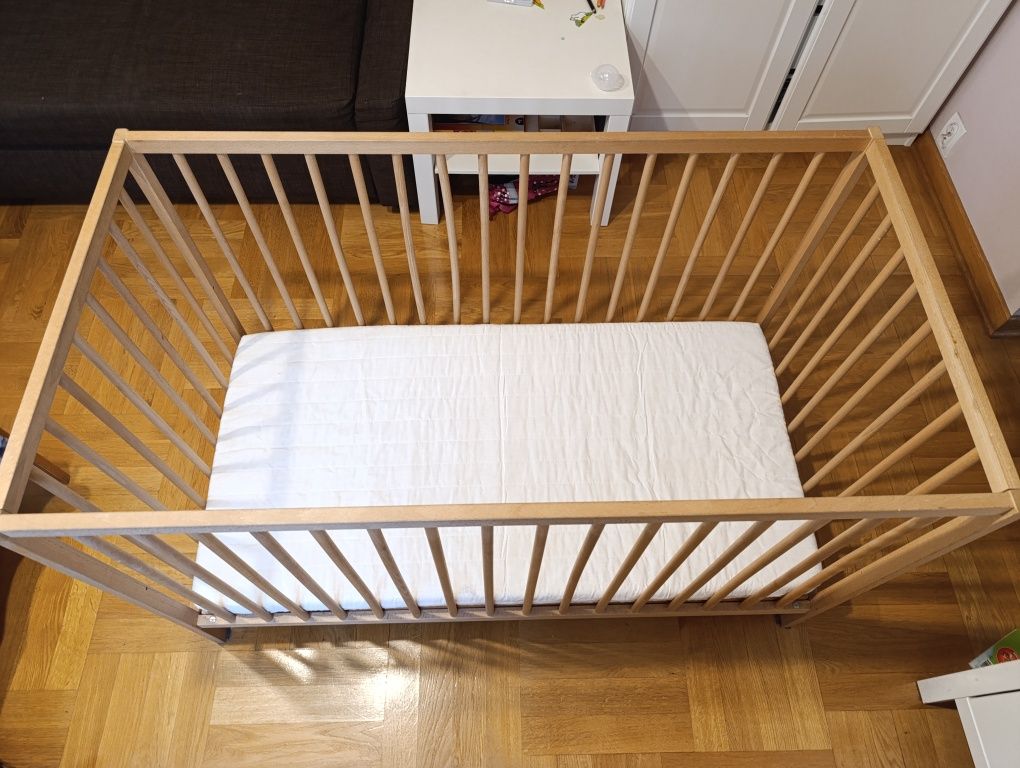 Łóżeczko niemowlęce 120x60 IKEA + materac