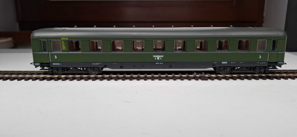Wagon pasażerski DRG IIepoka Liliput 83302 H0 stan bardzo dobry