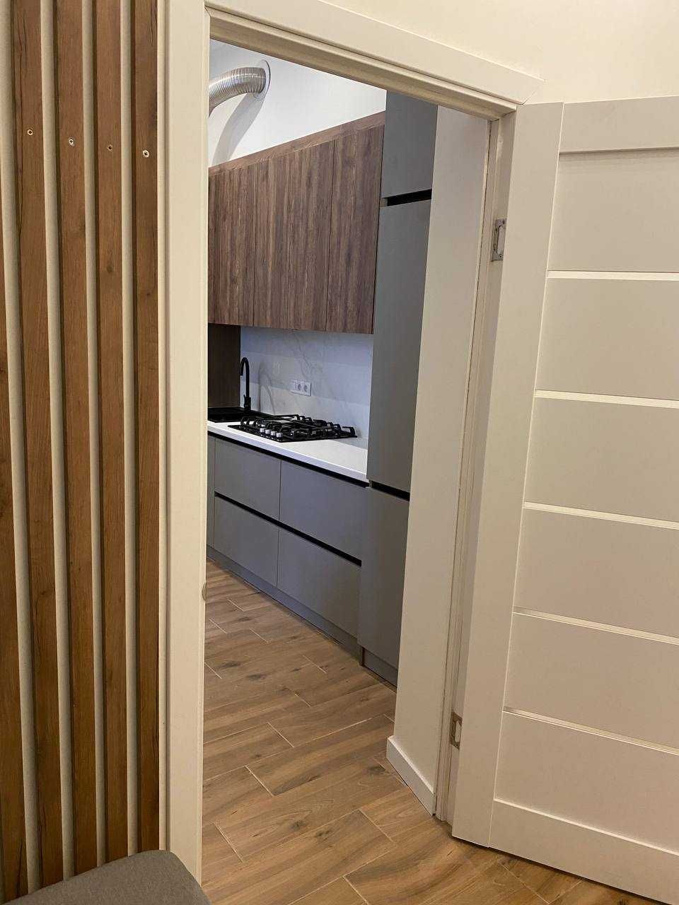 Оренда 2-кімнатної квартири в центрі міста вул. Пекарська $650