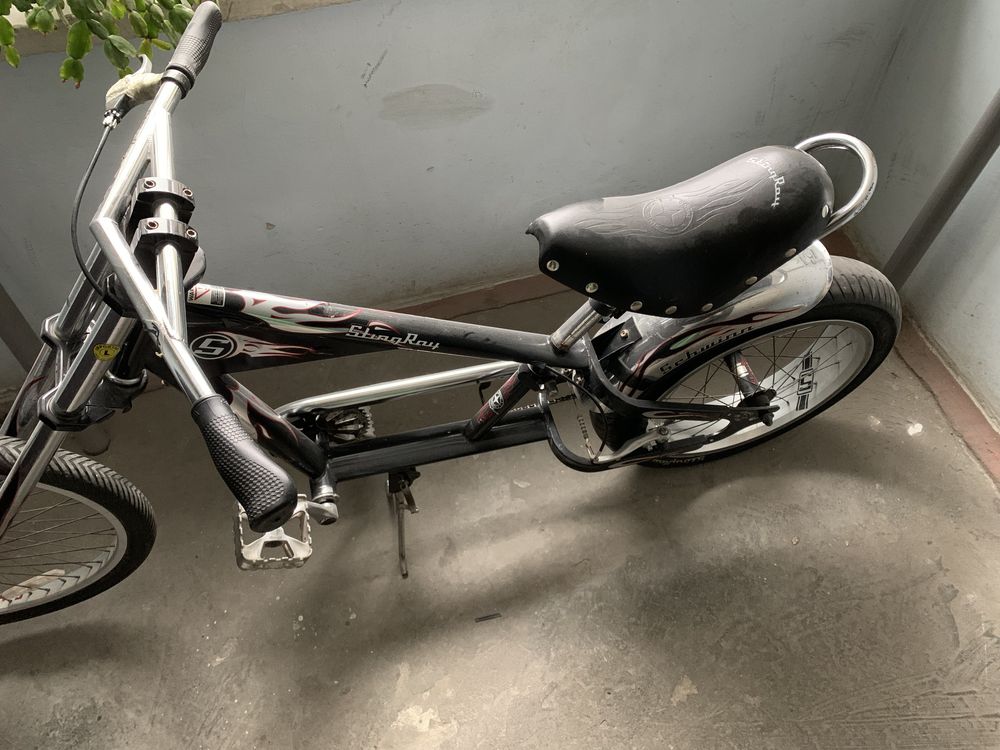 Велосипед чоппер Schwinn Stingray для міста