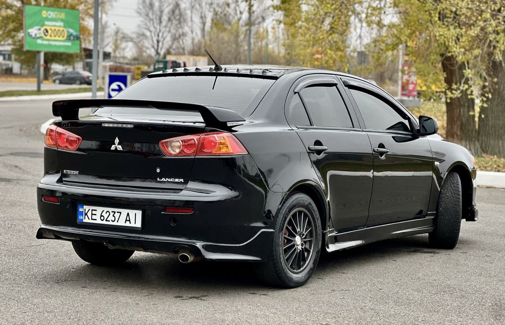 Продам Mitsubishi Lancer X