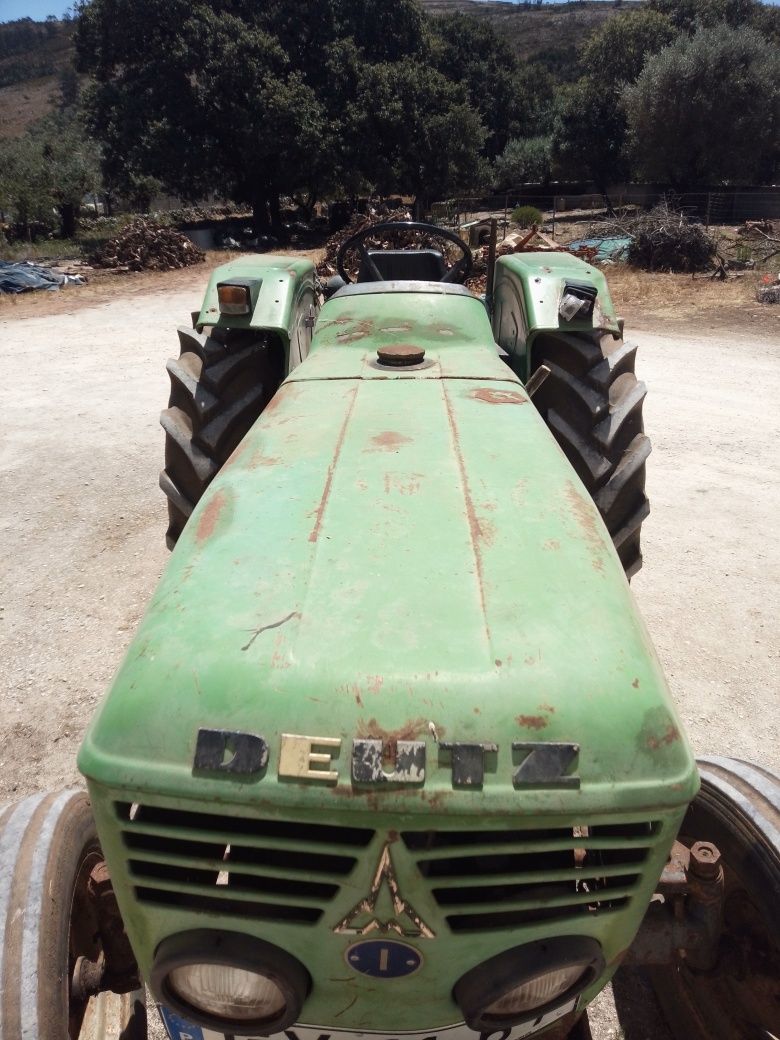 Trator deuts d5206