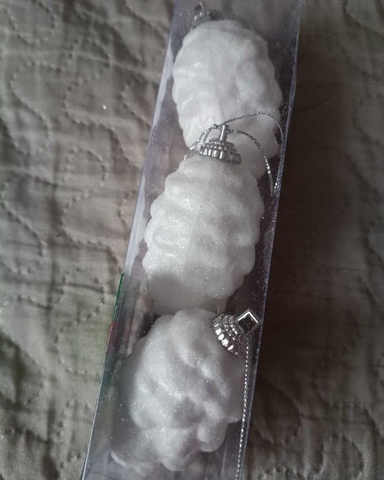 zawieszki szyszki na choinkę