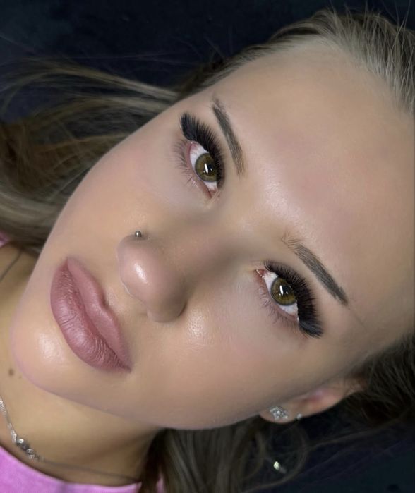 Нарощування вій та оформлення брів — Київ, Драгоманова