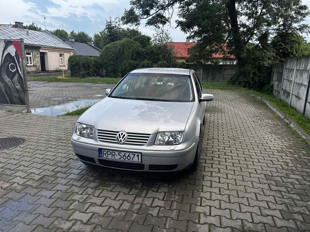 Volkswagen Bora 1.6