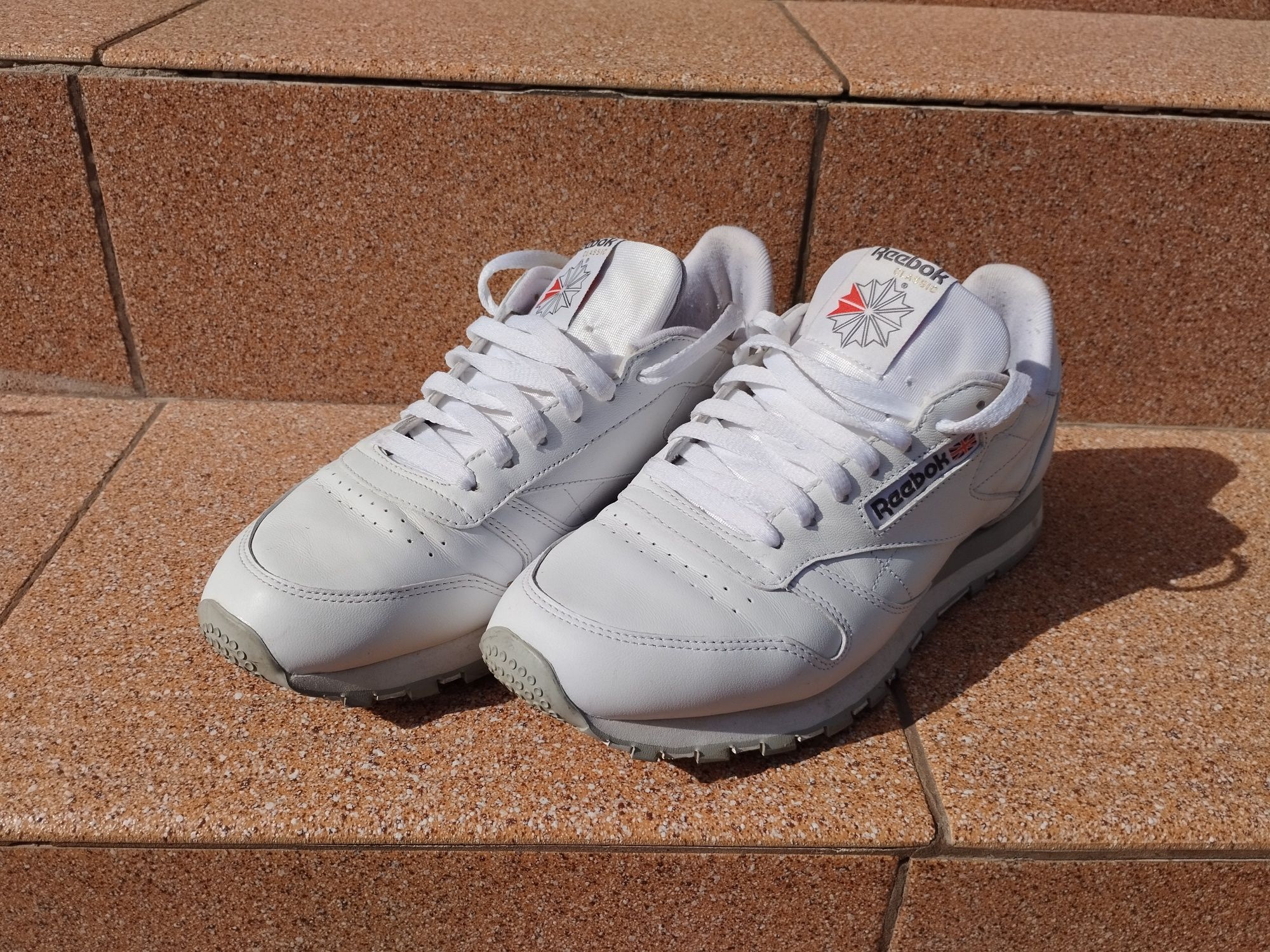 Buty Reebok 42 białe