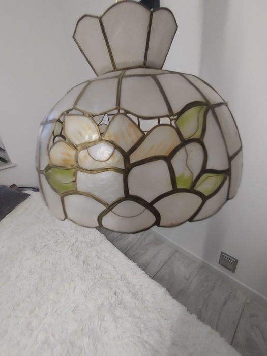 Lampa wisząca z masy perłowej