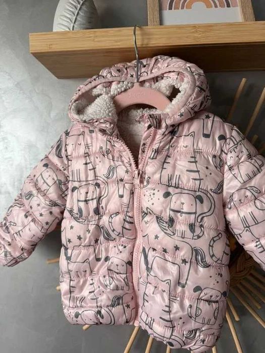 Kurtka F&F rozmiar 86