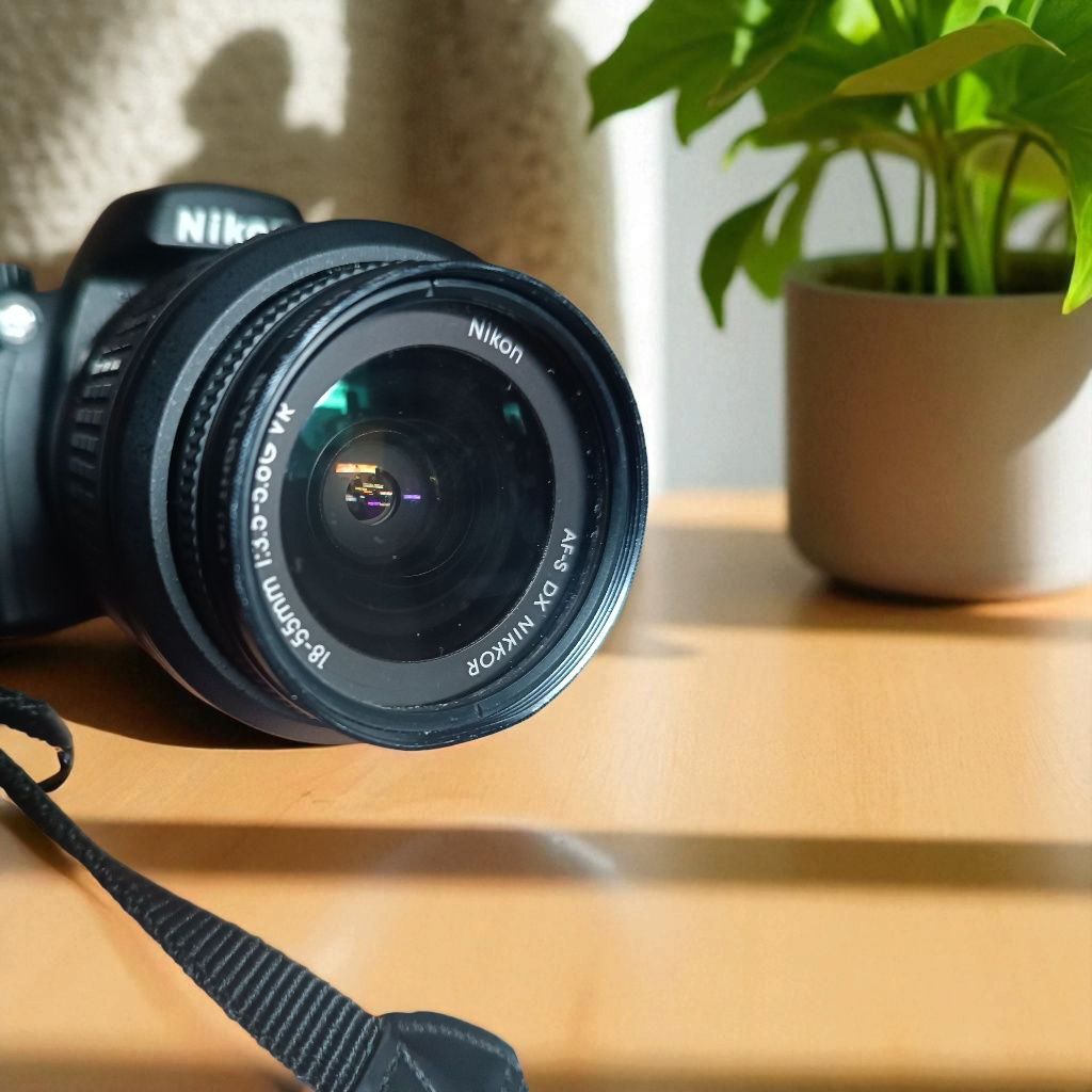 Nikon D60 zestaw z obiektywem 18–55 VR + karta SD + ładowarka
