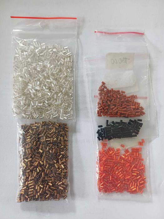 TOHO szklane koraliki BUGLE 3mm mix kolorów 24,1g TBMIX1
