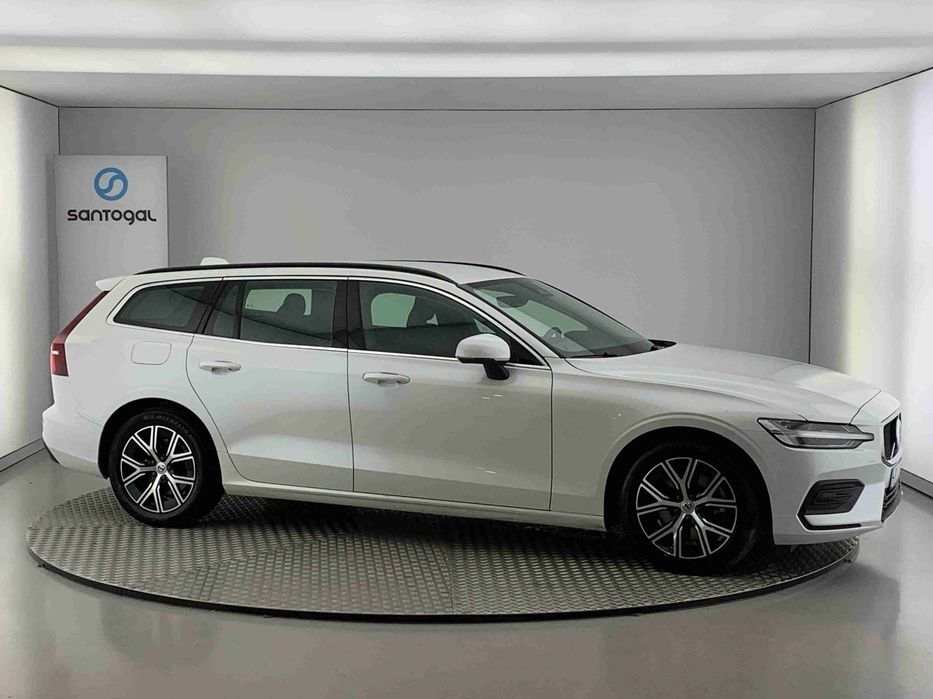 Volvo V60 2.0 B4 Core Auto