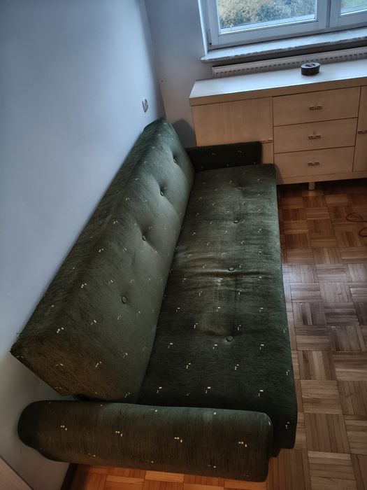 Wersalka w dobrym stanie