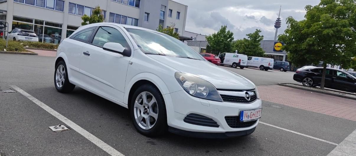 Opel Astra GTC 2009r 1.4 Jak Nowa