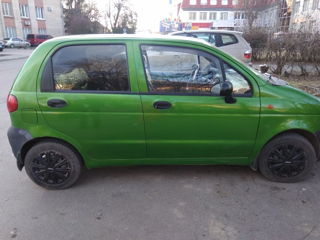 Продам део матіз