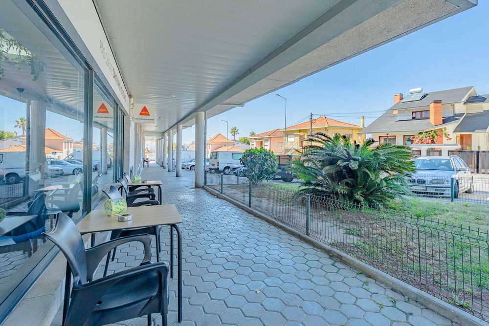 Trespasse de Pão Quente com Fabrico Próprio em Canidelo, VNGaia