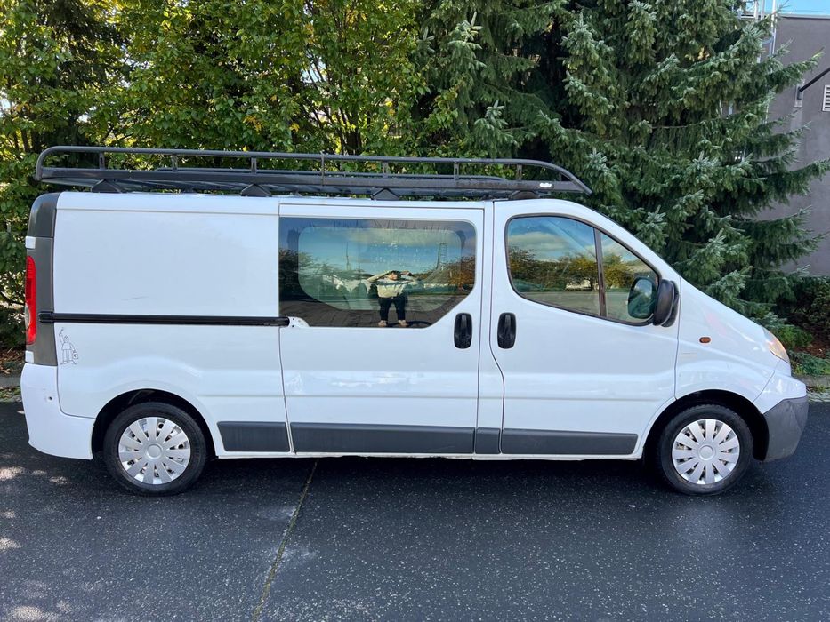 Renault Trafic 2.0 Long 6 osob