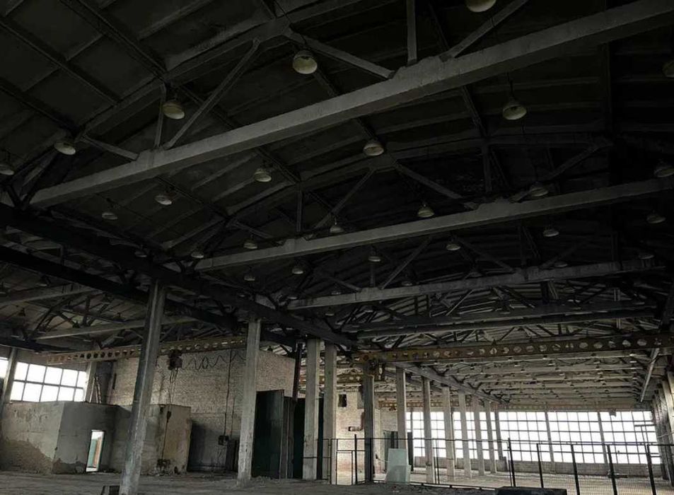 Продажа отдельно стоящего здания под склад или производство, г. Гайсин