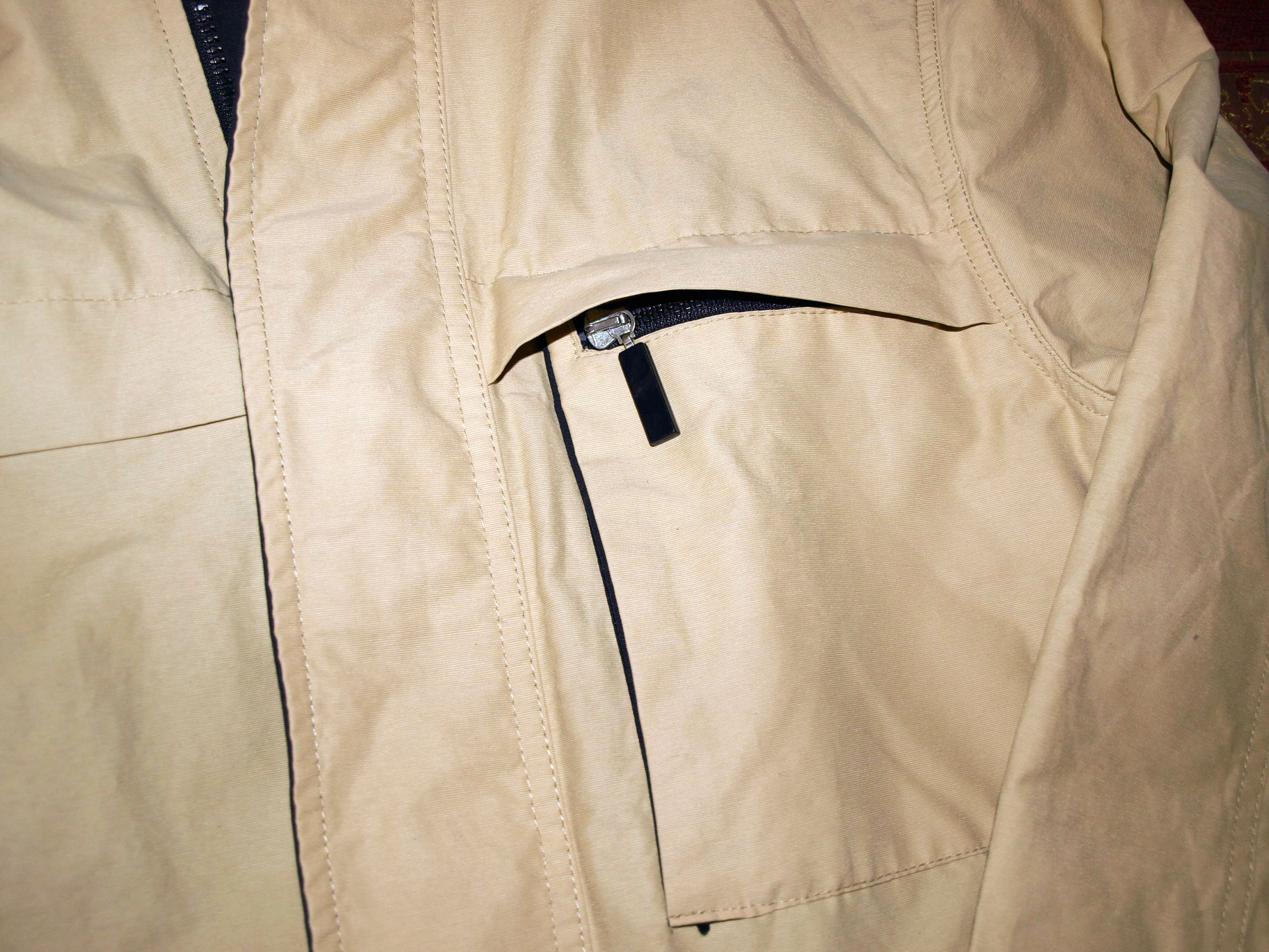 Мужская куртка ветровка Polbot, Made in Italy, капюшон съёмный