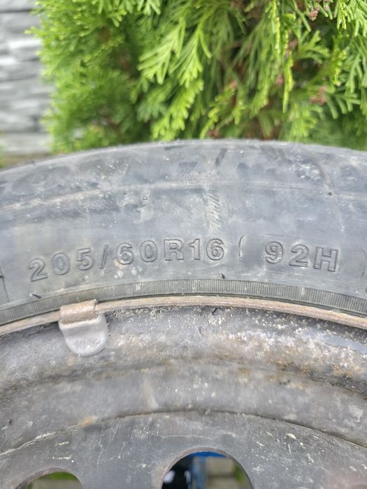 2szt zima 205/60-16 92H Imperial SnowDragon HP 7.5mm