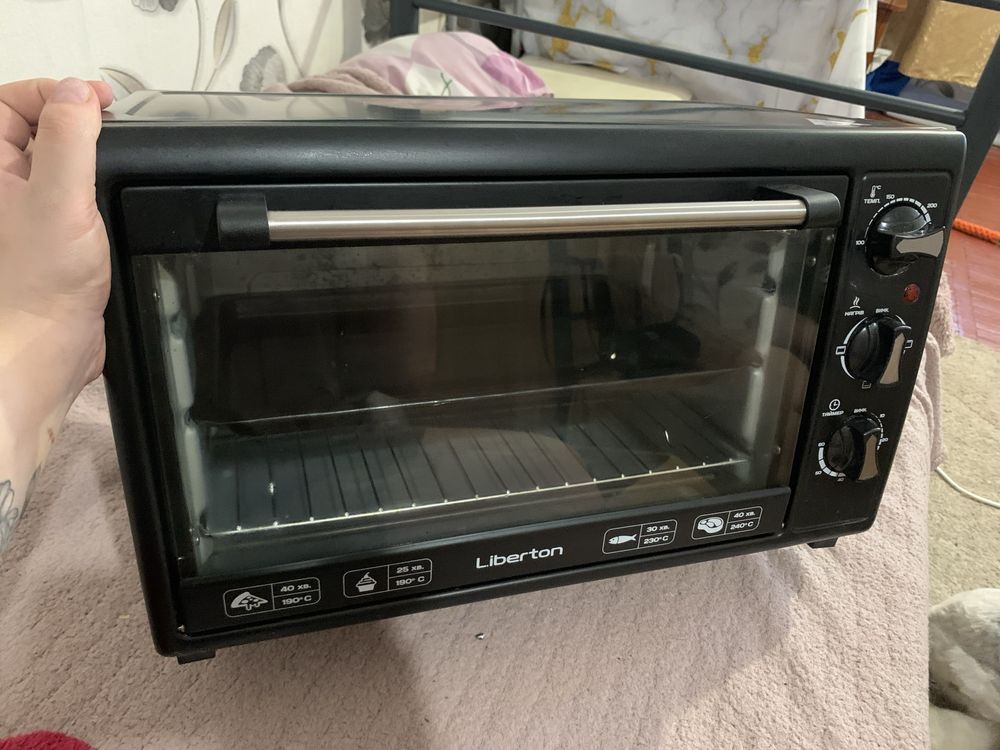 Електродуховка Liberton LED-350