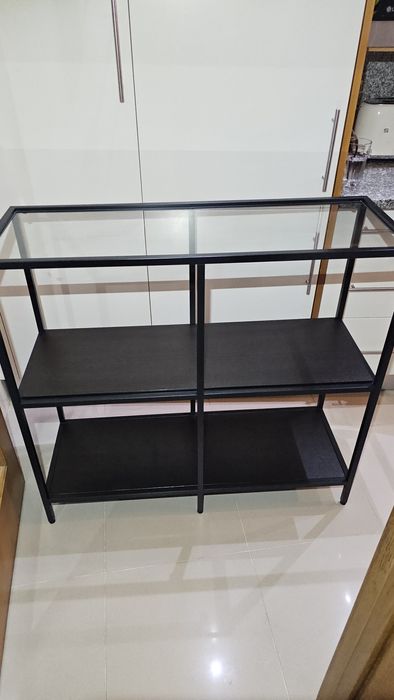 VITTSJÖ IKEA Estante, preto-castanho/vidro,
Estante, preto-castanho/vi