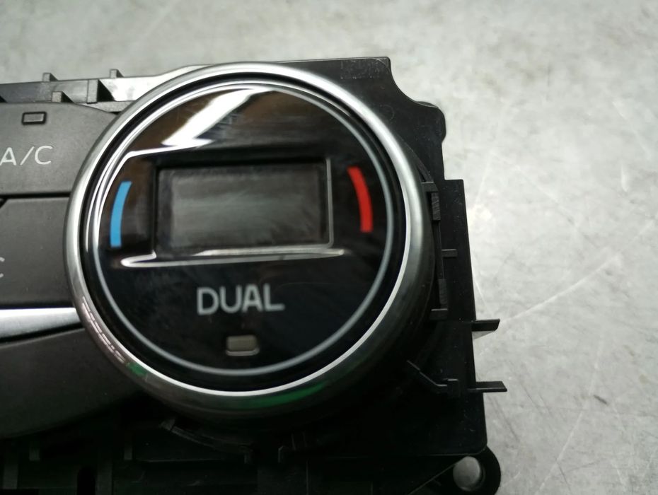 Comando chauffage / sofagem FORD Focus IV