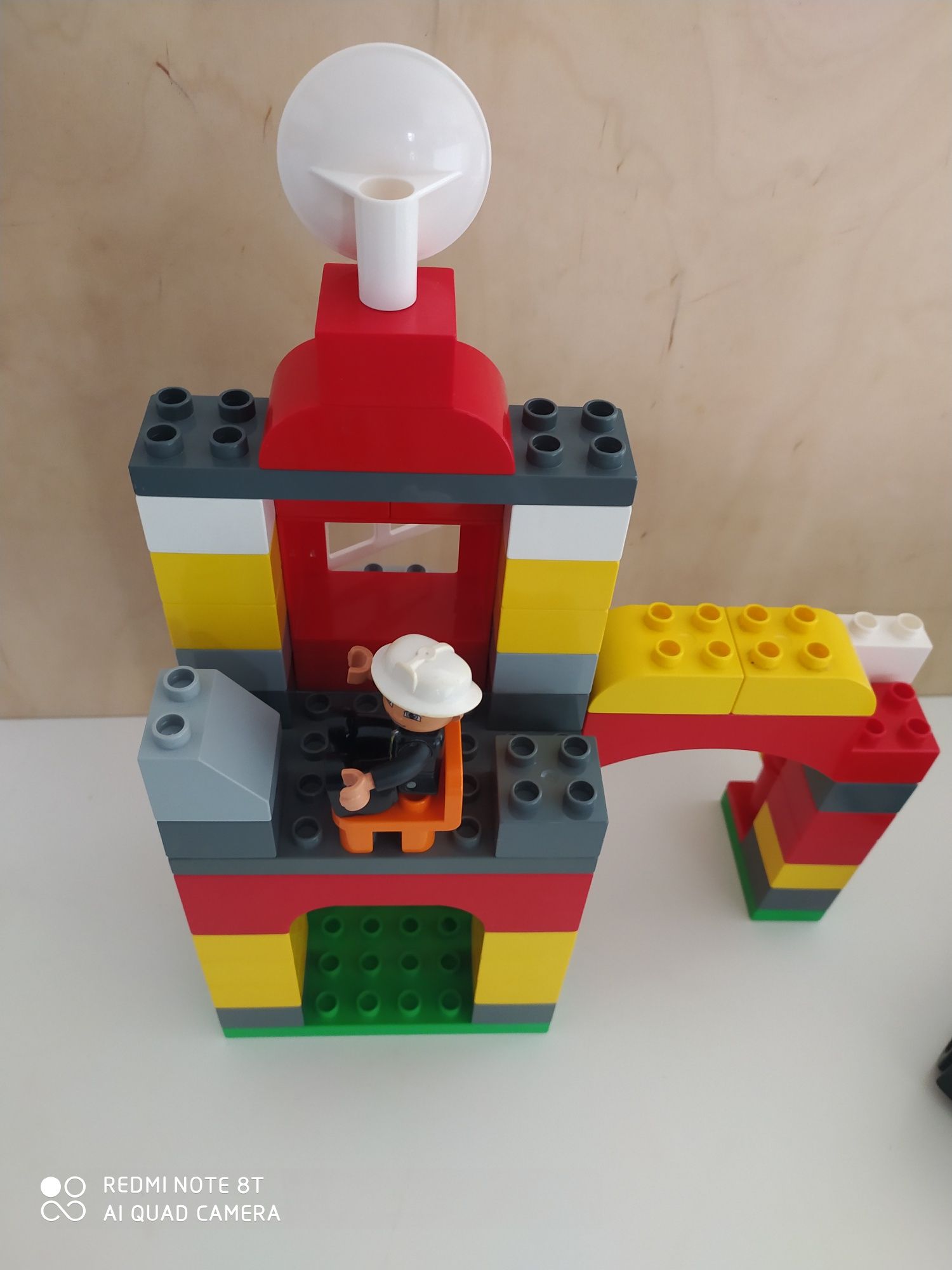 Lego duplo strażnica remiza strażacka