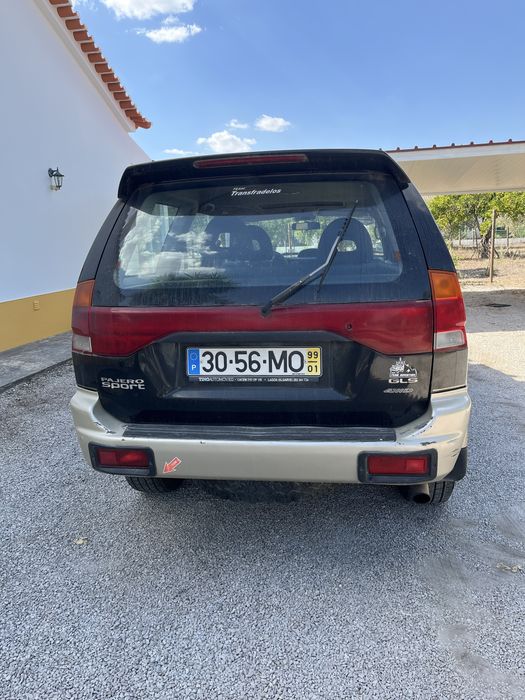 Jeep Mitsubishi 1999